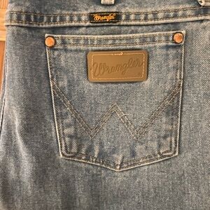 WRANGLER® COWBOY CUT® SLIM FIT 33/36
ANTIQUE WASH